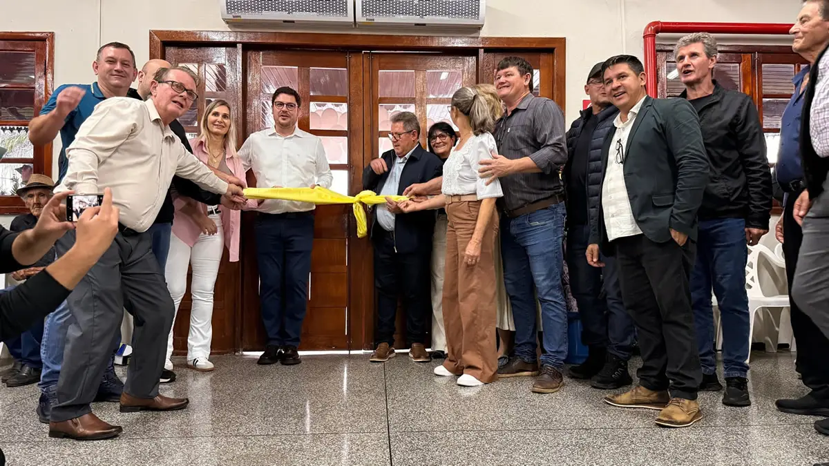 Matheus Vermelho entrega reforma do Centro de Convivência dos Idosos em Missal