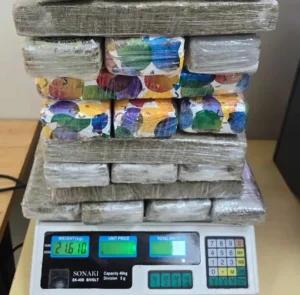 PF prende passageira com maconha em Foz do Iguaçu