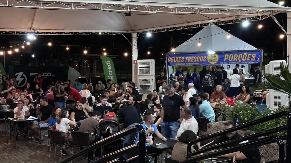 Feira do Peixe de Foz do Iguaçu supera expectativa de visitantes
