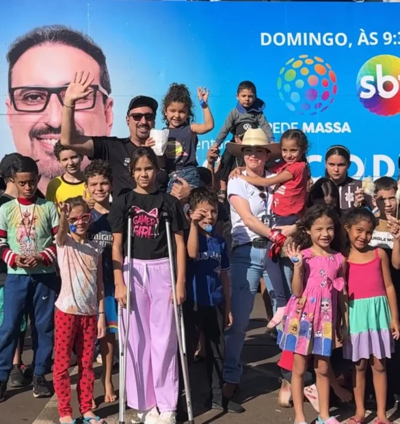 caravana-parana-da-gente-deoclecio-duarte-praca-tres-lagoas-foz-do-iguacu-2026-2