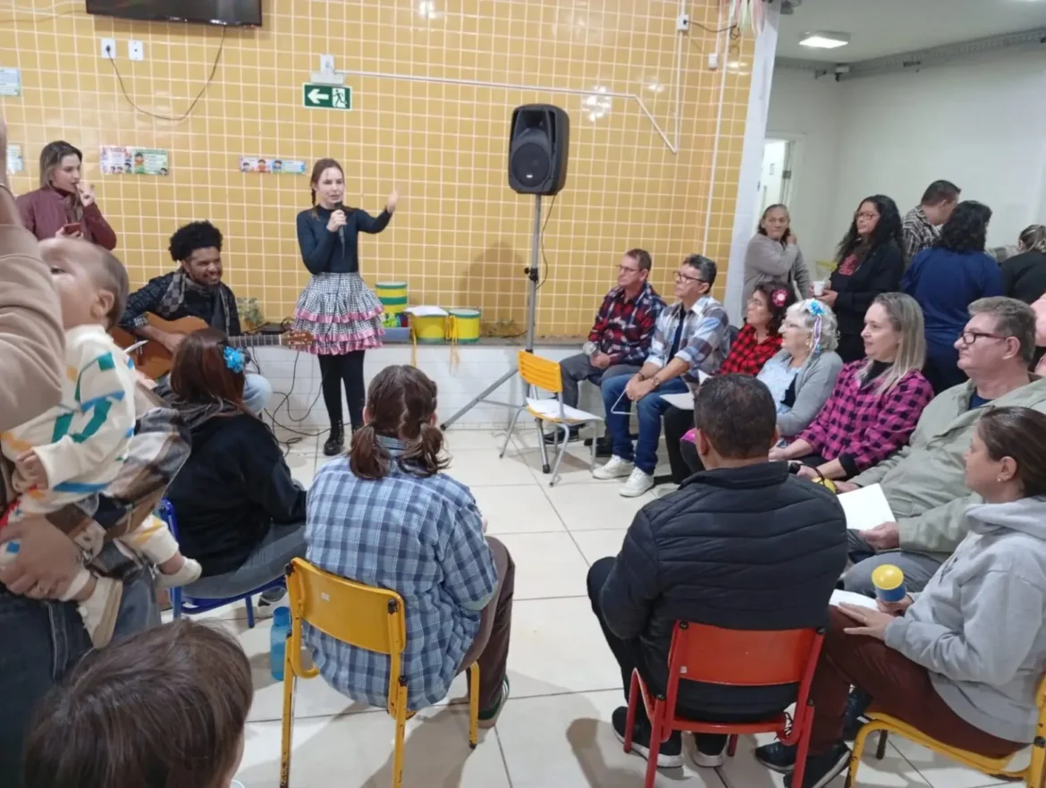 Centro Especializado em Reabilitação encerra junho com arraiá para pacientes